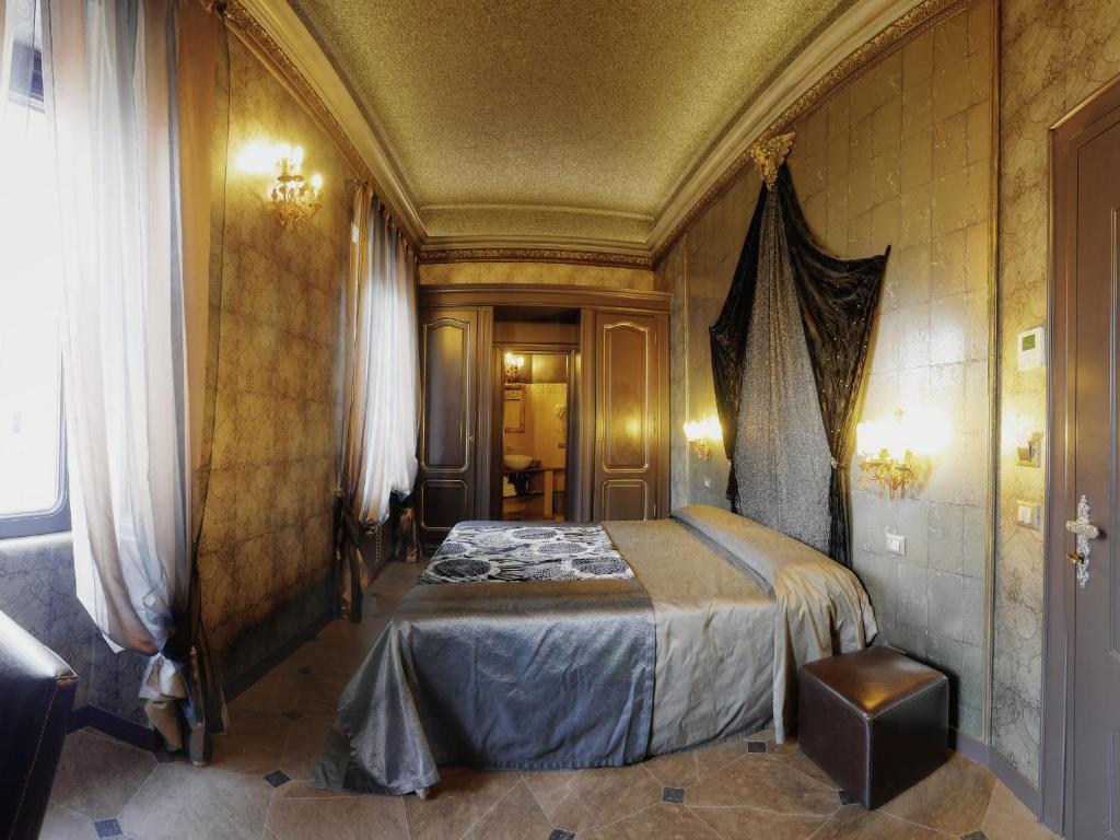 Hotel Antica Dimora Delle Cinque Lune Rom Zimmer foto