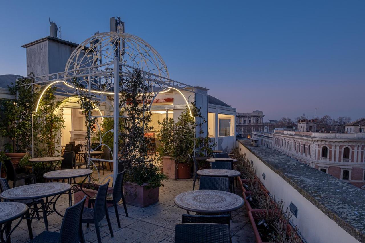 Hotel Antica Dimora Delle Cinque Lune Rom Exterior foto